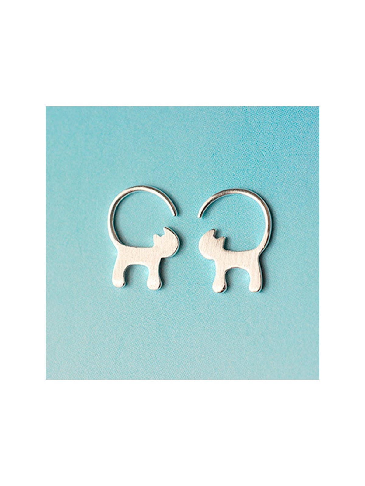 Pendientes Plateados Gatito