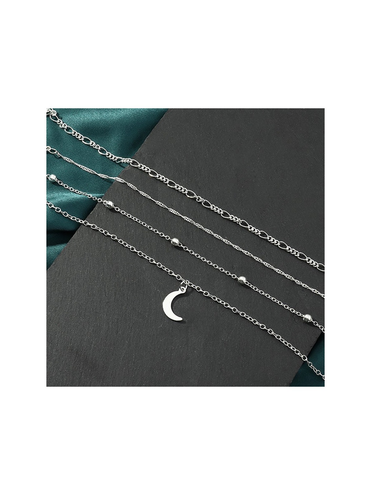 Tobilleras con Cuatro Cadenas Plateadas y Luna